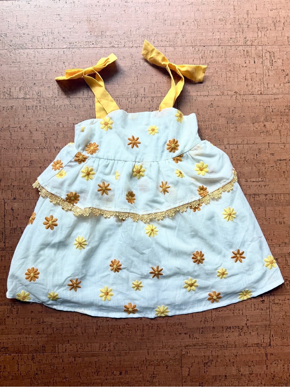 Cynthia Rowley Embroidered Daisy Dress Size 3T